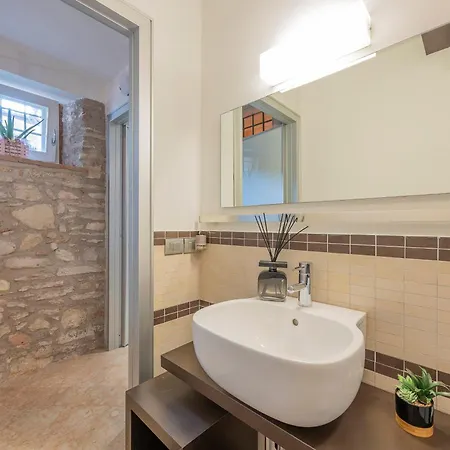 아파트 Dimora Valpolicella Tra Ulivi E Vigneti